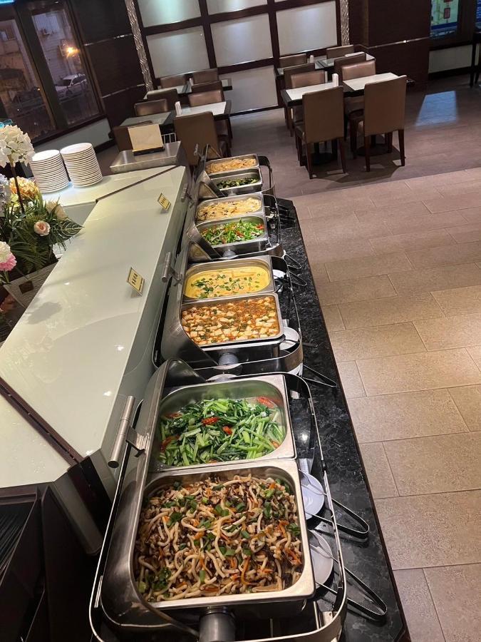 Taichung Charming City Hotel Екстериор снимка