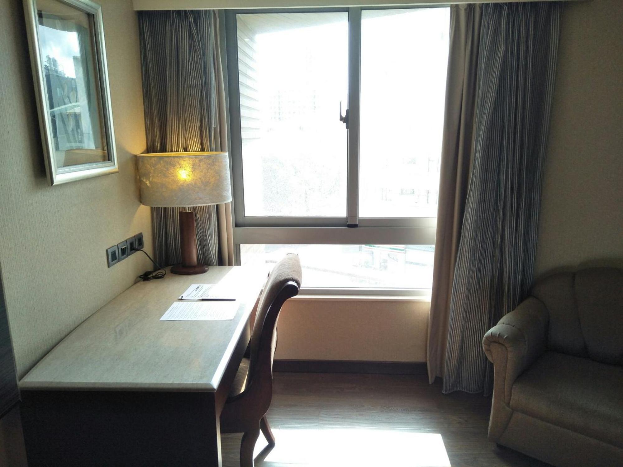 Taichung Charming City Hotel Екстериор снимка