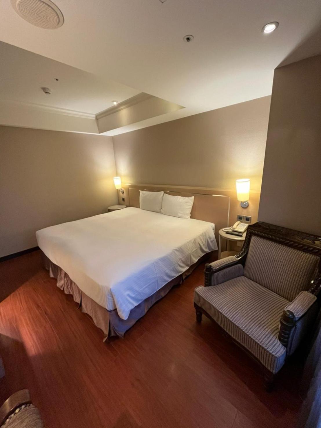 Taichung Charming City Hotel Екстериор снимка
