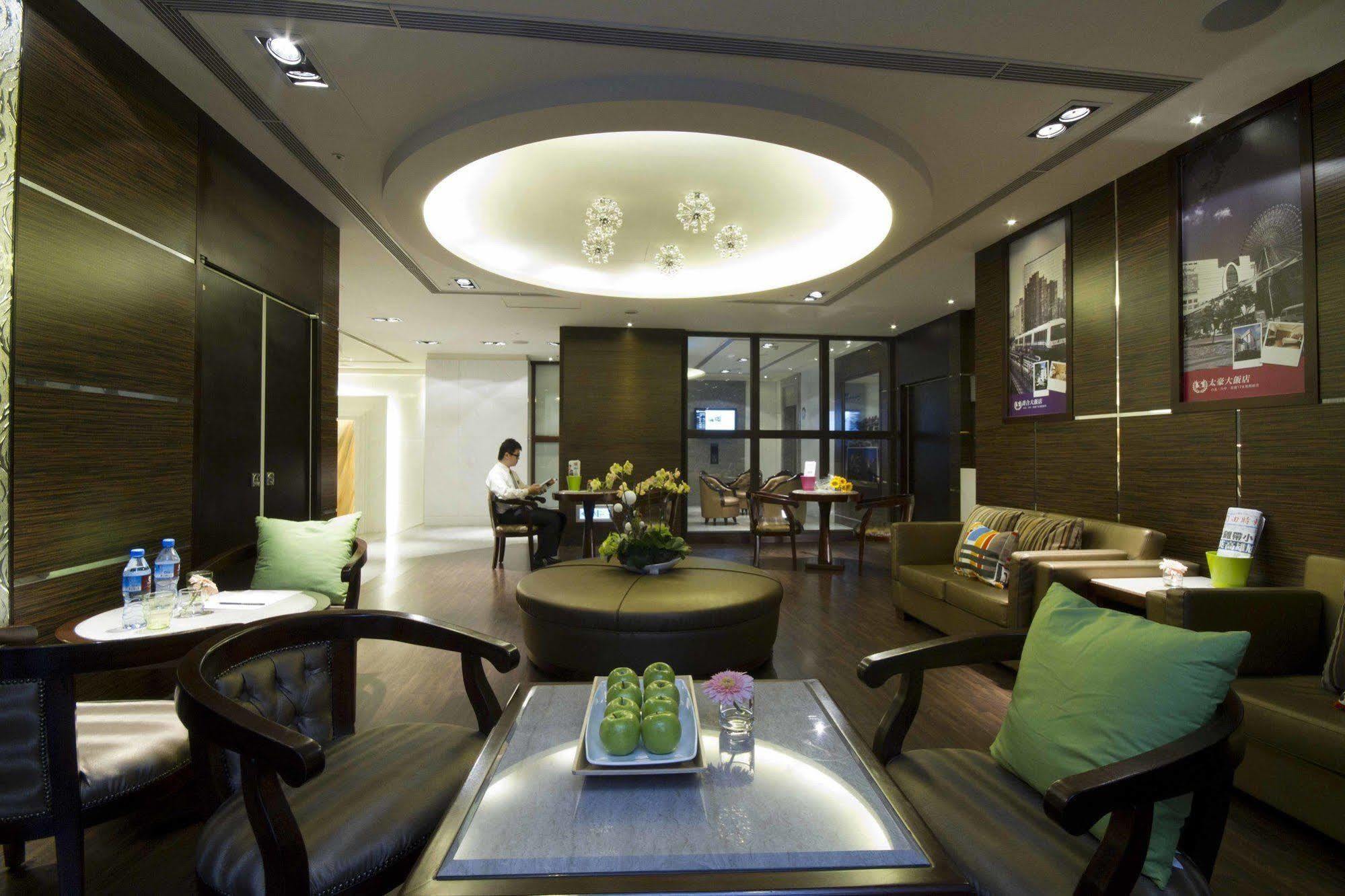 Taichung Charming City Hotel Екстериор снимка