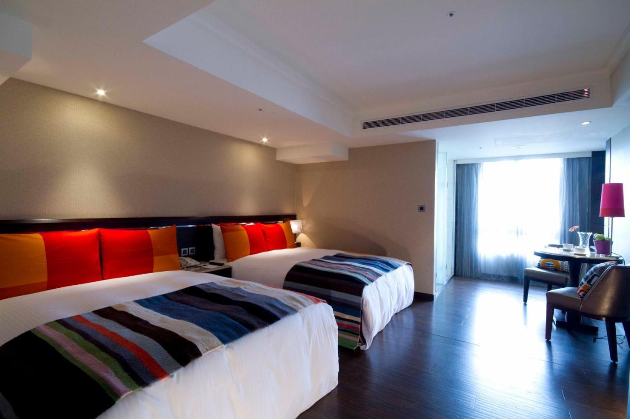 Taichung Charming City Hotel Екстериор снимка