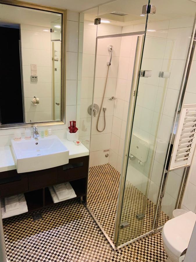Taichung Charming City Hotel Екстериор снимка